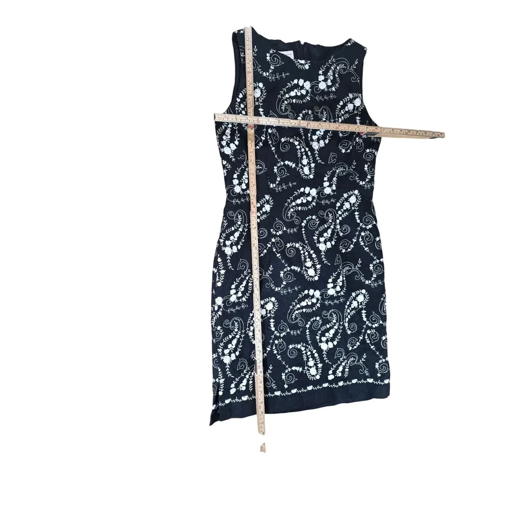 Liz Claiborne Shift Dress Womens 8 Black Linen Floral Paisley Embroidered‎